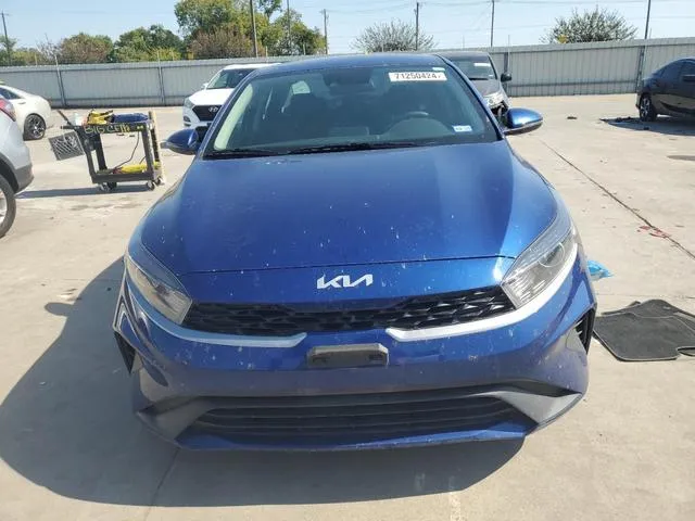 3KPF24AD5PE684252 2023 2023 KIA Forte- LX 5