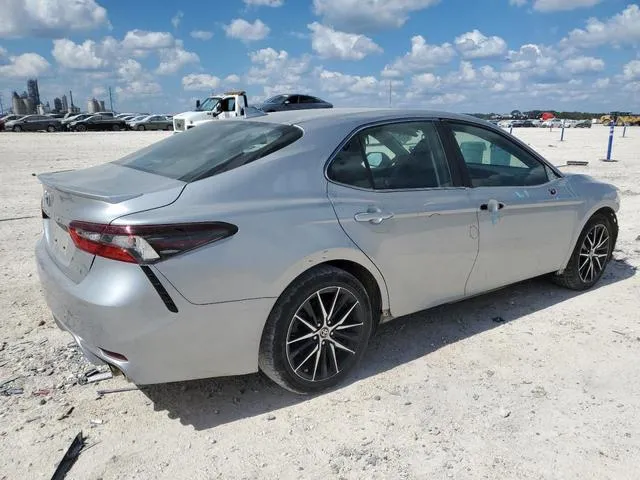 4T1G11AK5MU473761 2021 2021 Toyota Camry- SE 3