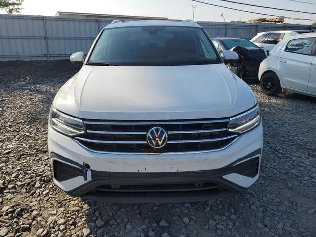 3VVMB7AX5RM083971 2024 2024 Volkswagen Tiguan- SE 5