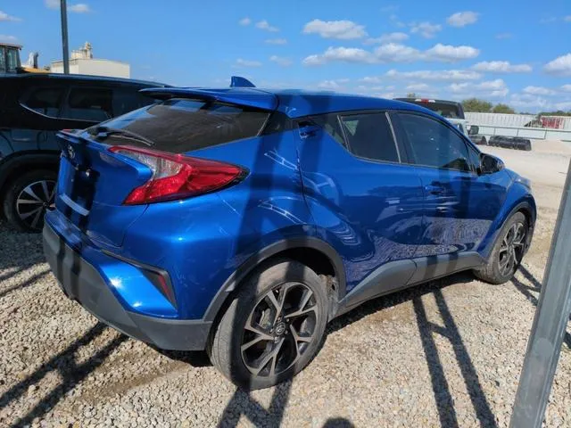 JTNKHMBX8K1061463 2019 2019 Toyota C-HR- Xle 3