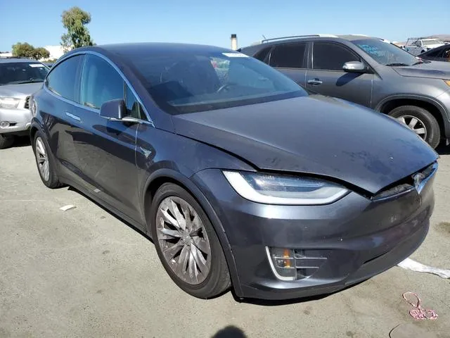 5YJXCAE21LF286095 2020 2020 Tesla MODEL X 4