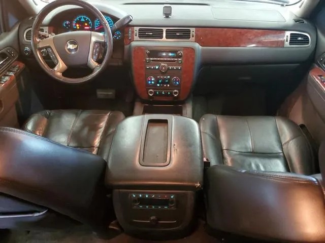 1GNSKJE32BR206678 2011 2011 Chevrolet Suburban- K1500 Lt 8