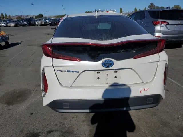 JTDKARFP7H3066294 2017 2017 Toyota Prius 6