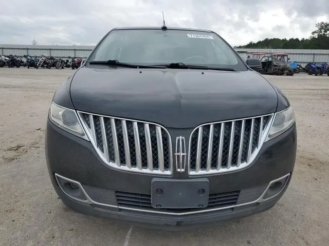 2LMDJ8JK2DBL11415 2013 2013 Lincoln MKX 5