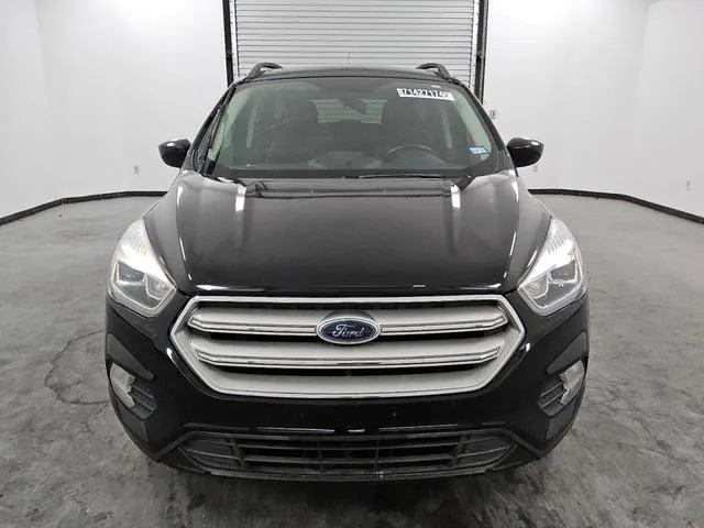 1FMCU0HD1KUB26013 2019 2019 Ford Escape- Sel 5