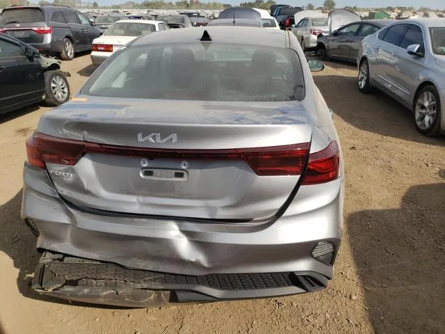 3KPF24AD7NE427185 2022 2022 KIA Forte- FE 6