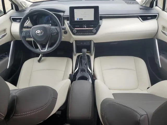 7MUDAABGXPV053302 2023 2023 Toyota Corolla- Xle 8