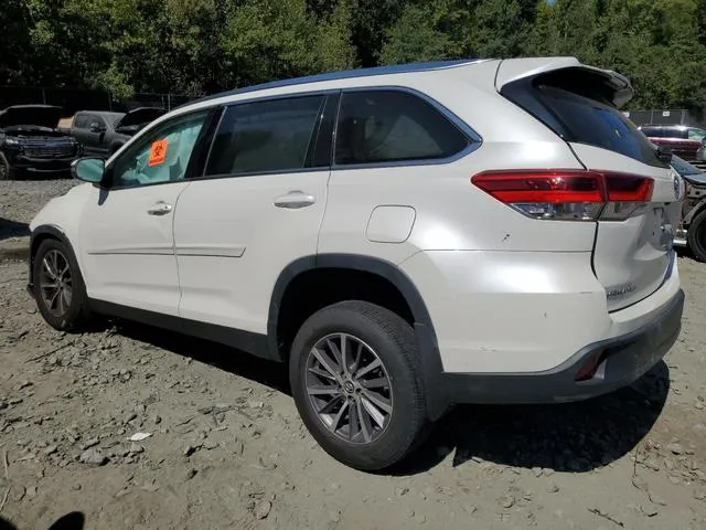 5TDJZRFH6KS604082 2019 2019 Toyota Highlander- SE 2