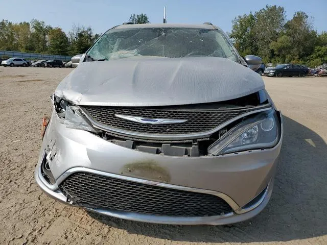 2C4RC1BG4HR583642 2017 2017 Chrysler Pacifica- Touring L 5