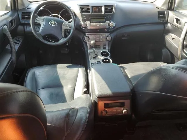 5TDJK3EH9AS038162 2010 2010 Toyota Highlander- SE 8