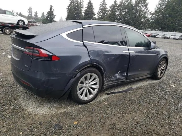 5YJXCAE27HF076186 2017 2017 Tesla MODEL X 3