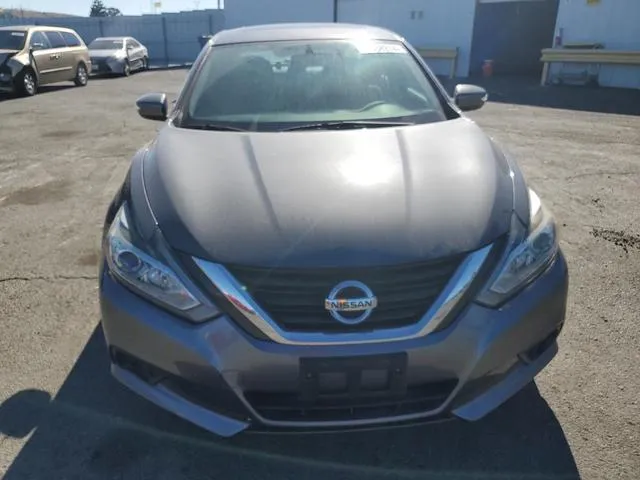 1N4AL3AP8HC111744 2017 2017 Nissan Altima- 2-5 5