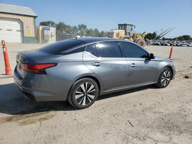 1N4BL4EV4LC156983 2020 2020 Nissan Altima- SL 3