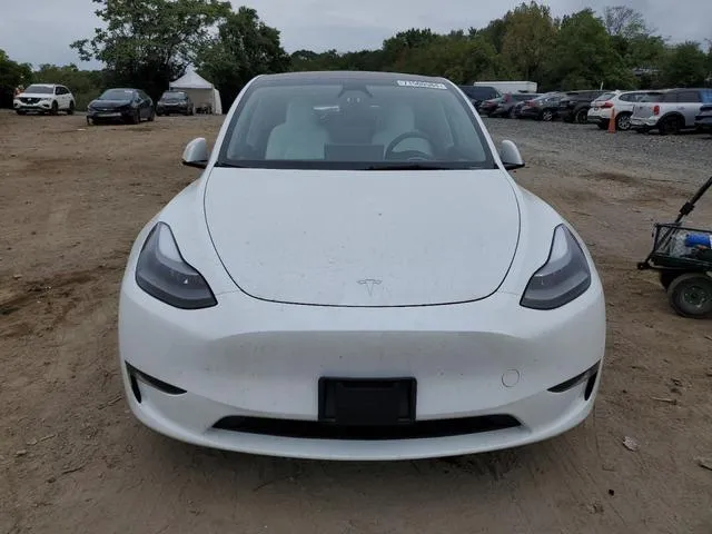 7SAYGDEE1RA260755 2024 2024 Tesla MODEL Y 5