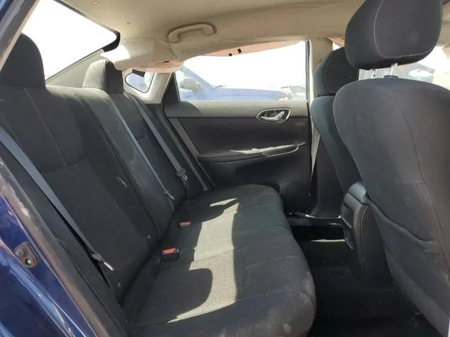 3N1AB7APXJY327261 2018 2018 Nissan Sentra- S 10