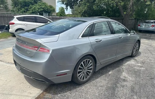 3LN6L5A90LR609584 2020 2020 Lincoln MKZ 4