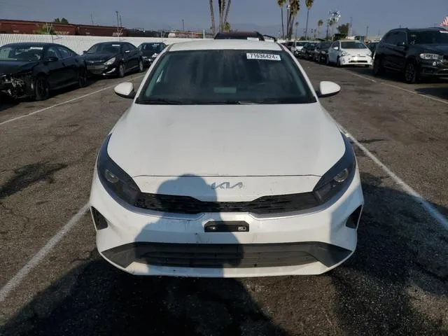 3KPF24AD2PE649460 2023 2023 KIA Forte- LX 5