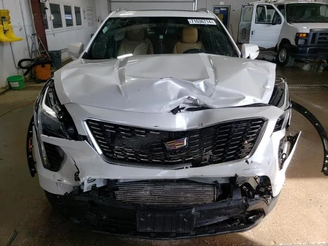 1GYFZDR48LF118189 2020 2020 Cadillac XT4- Premium Luxury 5