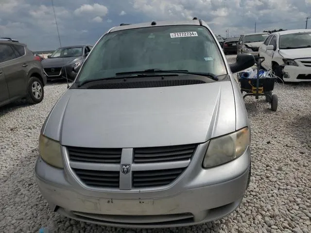 1D4GP45R55B386678 2005 2005 Dodge Caravan- Sxt 5