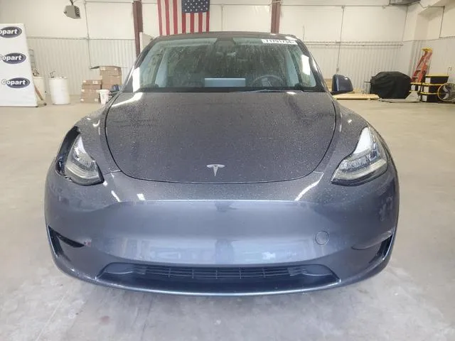 7SAYGDEEXNA005385 2022 2022 Tesla MODEL Y 5