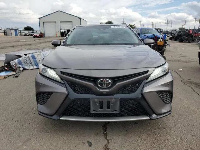 4T1BZ1HK3JU003703 2018 2018 Toyota Camry- Xse 5