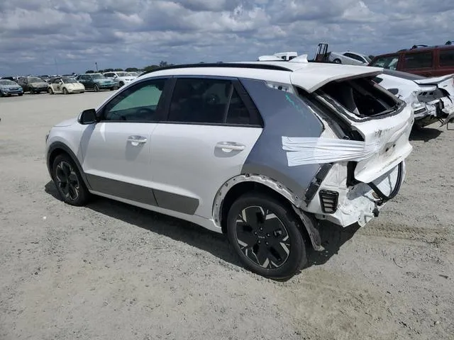 KNDCT3L13P5052925 2023 2023 KIA Niro- Wave 2