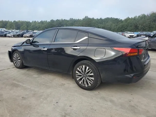 1N4BL4DV4PN311205 2023 2023 Nissan Altima- SV 2