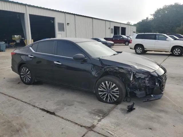 1N4BL4DV4PN311205 2023 2023 Nissan Altima- SV 4