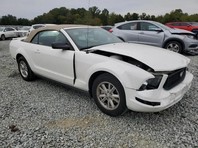 1ZVHT84NX85194515 2008 2008 Ford Mustang 4