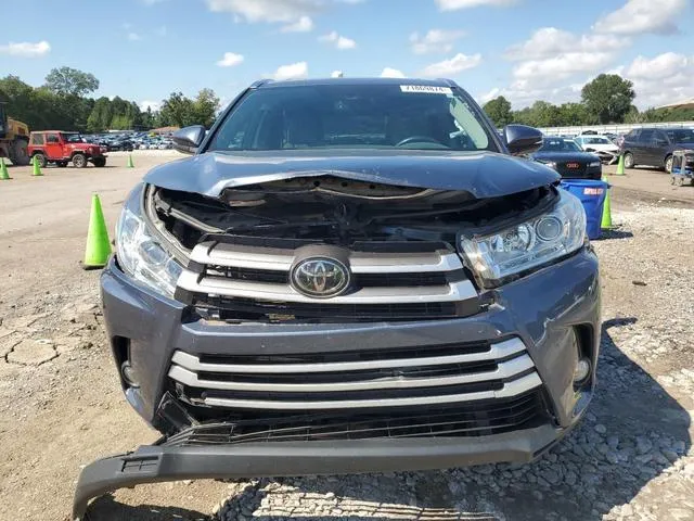 5TDKZRFH4JS278348 2018 2018 Toyota Highlander- SE 5