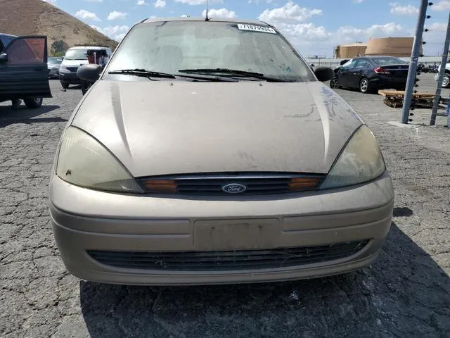 1FAFP34304W114360 2004 2004 Ford Focus- Se Comfort 5