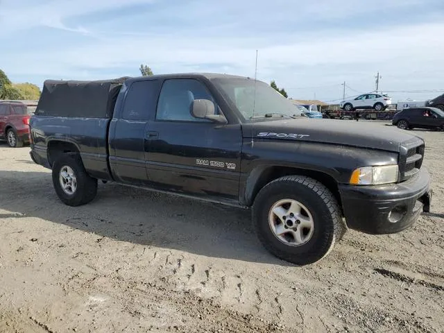 3B7HC13Y41G224693 2001 2001 Dodge RAM 1500 4