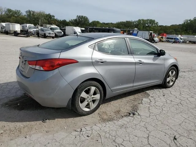 KMHDH4AE5DU989130 2013 2013 Hyundai Elantra- Gls 3