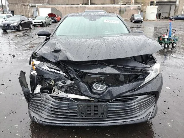 4T1B11HK1KU810827 2019 2019 Toyota Camry- L 5