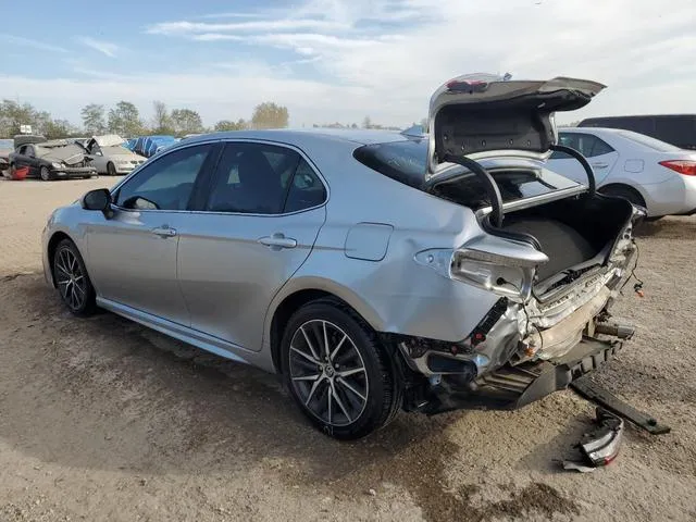 4T1G11AK1MU568401 2021 2021 Toyota Camry- SE 2