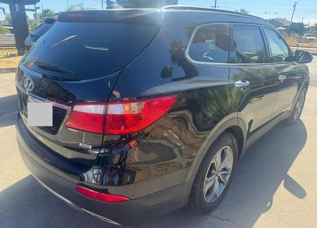 KM8SMDHF0GU155479 2016 2016 Hyundai Santa Fe- SE 4