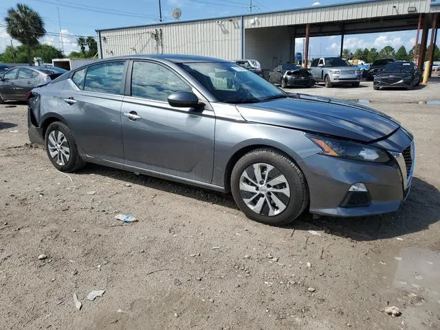 1N4BL4BV1NN356828 2022 2022 Nissan Altima- S 4