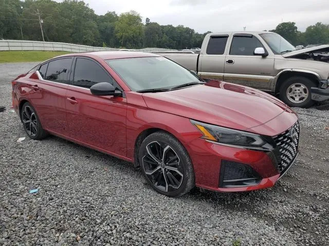 1N4BL4CV9PN318698 2023 2023 Nissan Altima- SR 4