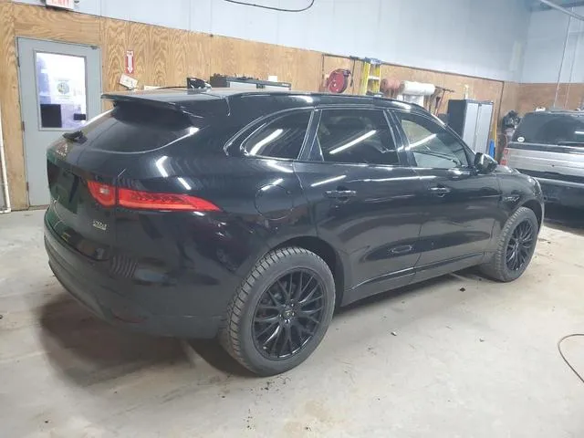 SADCL2FN9JA253613 2018 2018 Jaguar F-Pace- R - Sport 3