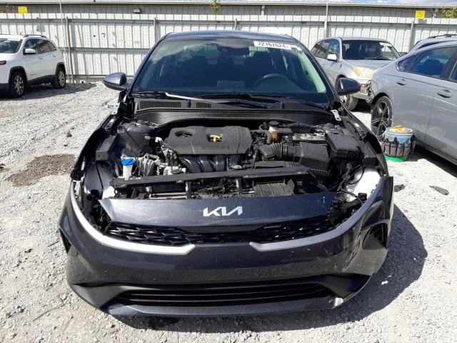 3KPF24AD6RE725085 2024 2024 KIA Forte- LX 5