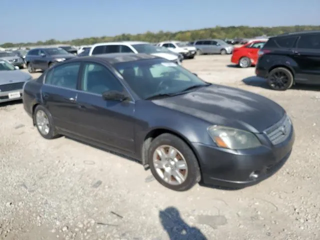 1N4AL11DX5C389180 2005 2005 Nissan Altima- S 4