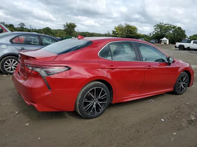 4T1G11AK6MU429915 2021 2021 Toyota Camry- SE 3