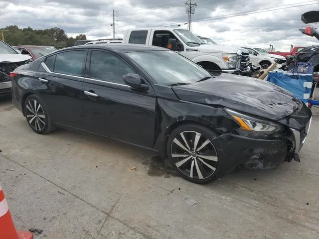 1N4BL4FV0LN304114 2020 2020 Nissan Altima- Platinum 4