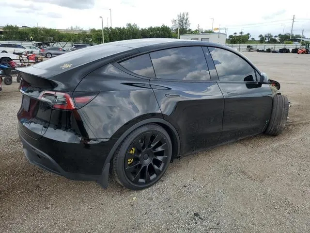 5YJYGAEE7MF249136 2021 2021 Tesla MODEL Y 3