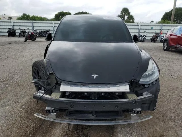 5YJYGAEE7MF249136 2021 2021 Tesla MODEL Y 5