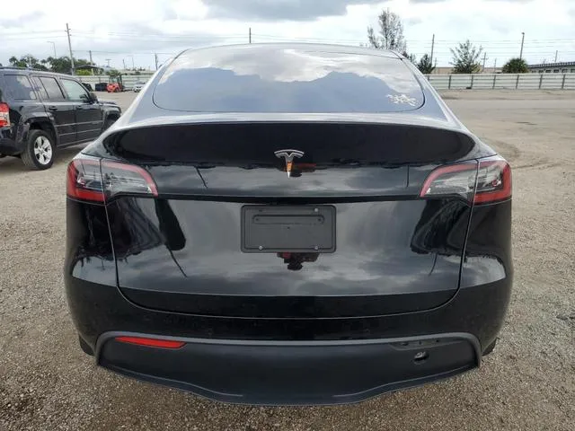 5YJYGAEE7MF249136 2021 2021 Tesla MODEL Y 6