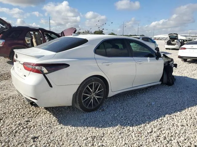 4T1G11AK9MU491633 2021 2021 Toyota Camry- SE 3