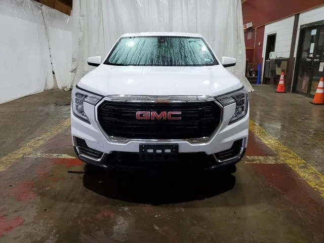 3GKALMEG0RL300568 2024 2024 GMC Terrain- Sle 5