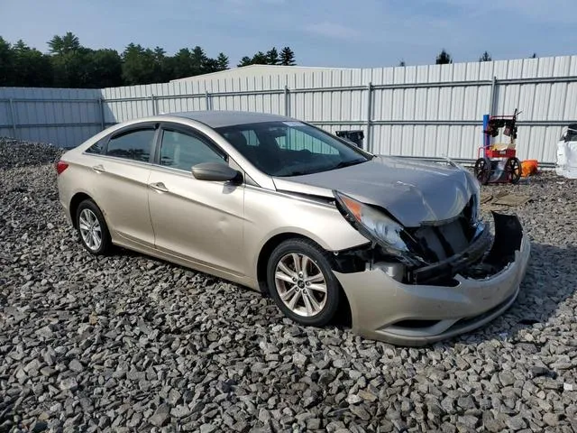 5NPEB4AC2BH088281 2011 2011 Hyundai Sonata- Gls 4