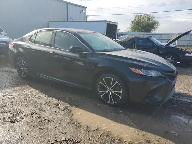 JTNB11HK9J3025136 2018 2018 Toyota Camry- L 4